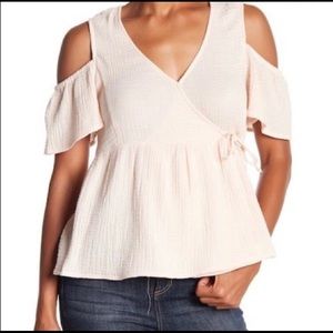 Lucky Brand Wrap Cold Gauze Shoulder Pink Top